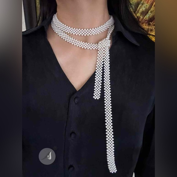 Scarf Pearl Necklace - Picture 3 of 7